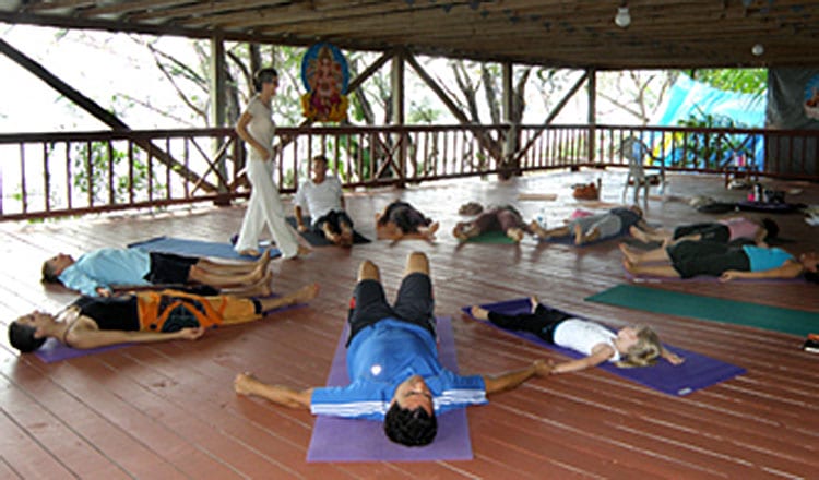 Teaching Yoga and Relaxation to Children by Mira Binzen | sivanandabahamas.org